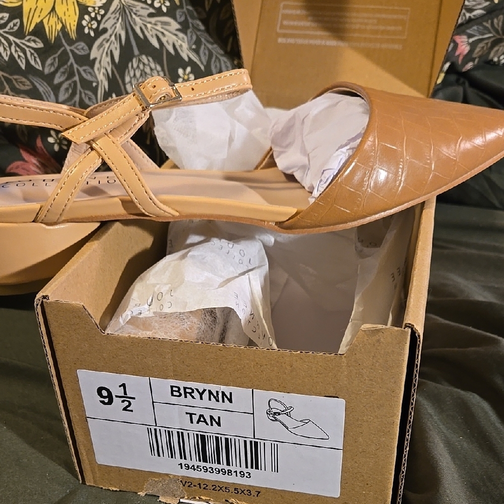 Tan Women's Shoes